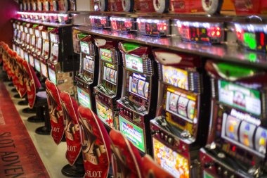 Live blackjack dealer and card table at 88bigslot studio